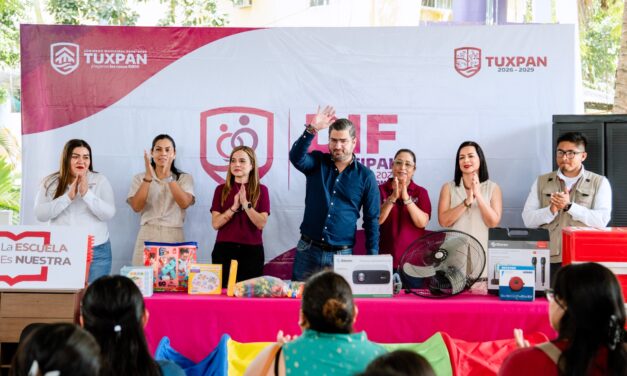 Rinden cuentas y fortalecen la educación con el programa “La Escuela es Nuestra” en los CAIC del DIF Tuxpan