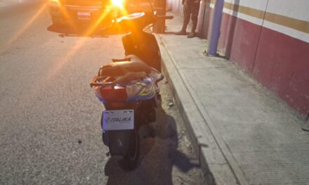 Joven universitaria lucha por su vida tras accidente en motocicleta en Tuxpan
