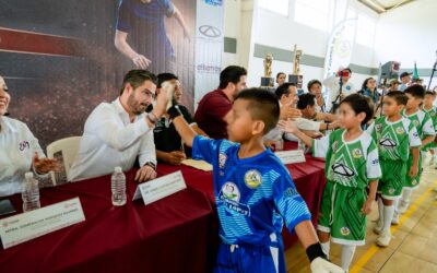 Con fiesta deportiva inicia el Torneo Estatal de Fútbol en Tuxpan