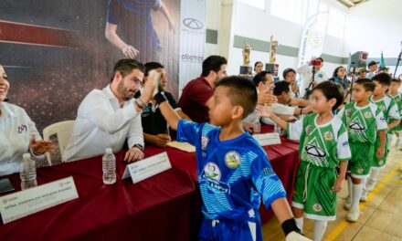 Con fiesta deportiva inicia el Torneo Estatal de Fútbol en Tuxpan