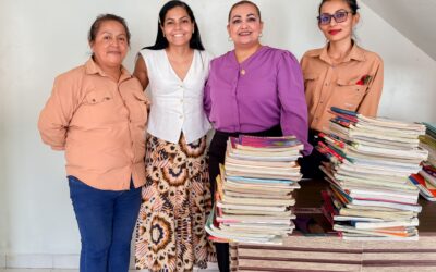 Marleth Blanco no se detiene: continúa campaña de donación de libros en Tuxpan