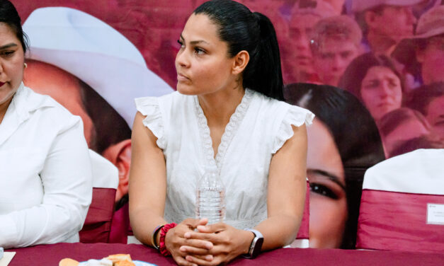 Marleth Blanco impulsa alfabetización con proyecto para llevar educación a colonias y comunidades