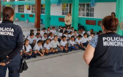 Refuerzan programa “Escuela Segura” en Tuxpan con pláticas de prevención y cultura de la denuncia