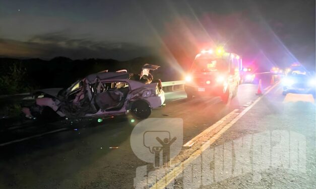¡VUELCA Y QUEDA HECHO CHATARRA EN LA TUXPAN–TAMPICO!