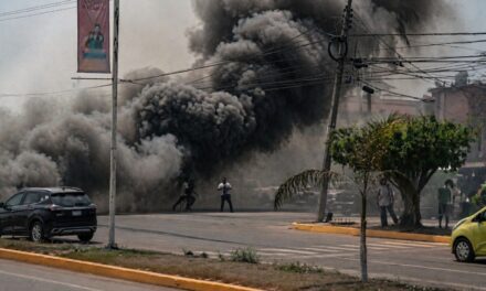 ¡SUSTO SOBRE RUEDAS! CONATO DE INCENDIO EN AUTOBÚS PROVOCA PÁNICO ENTRE ESTUDIANTES DE LA TÉCNICA 2