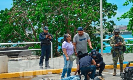 VUELTA EN “U” PROVOCA ACCIDENTE; MOTOCICLISTA RESULTA LESIONADO