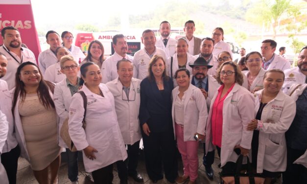 Tuxpan recibe ambulancia para fortalecer atención médica en el Hospital IMSS Bienestar “Dr. Emilio Alcázar”