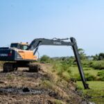 Después de casi 20 años sin intervención, inicia la limpieza profunda del Canal de La Ceiba en Tuxpan