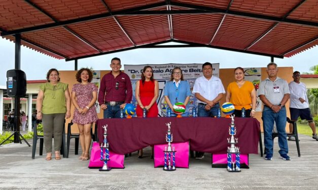 René Cruz Cortés respalda el deporte estudiantil en la primera Copa CREN de Voleibol