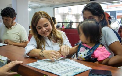 DIF Tuxpan brinda certeza jurídica a 12 menores con registro de nacimiento