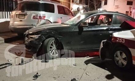 ¡Que noche la de anoche! Choque en cruce del centro de Tuxpan deja daños materiales y un detenido