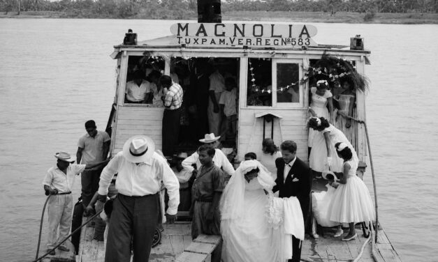 28 de mayo de 1937 — La Magnolia inicia sus viajes regulares y se convierte en la reina del Río Tuxpan