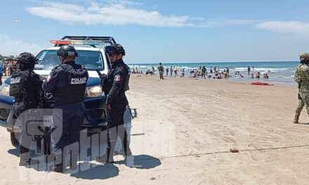 Tragedia en playa de Tuxpan: adolescente pierde la vida al ser arrastrado por la corriente