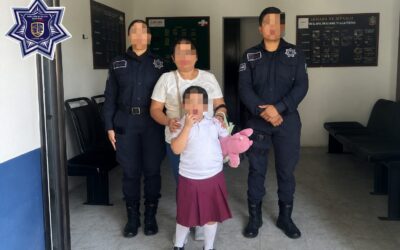 Policía Municipal localiza y entrega sana y salva a menor extraviada en el Centro de Tuxpan