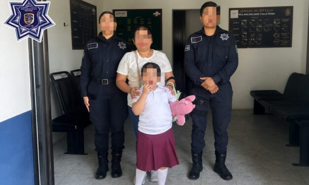 Policía Municipal localiza y entrega sana y salva a menor extraviada en el Centro de Tuxpan