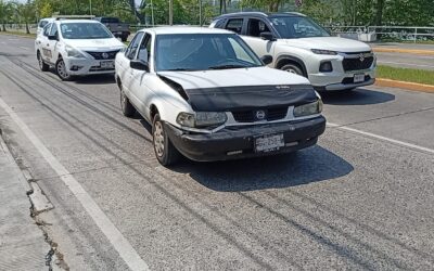 Militar en retiro provoca choque en Tuxpan y presuntamente intenta huir; habría conducido en estado de ebriedad