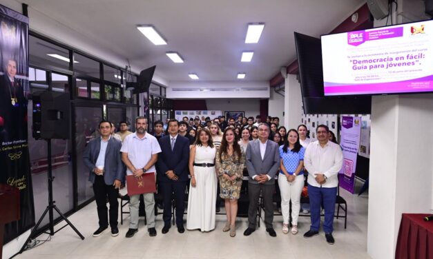 OPLE Veracruz y Universidad de Xalapa inauguraron “Democracia en fácil: Guía para jóvenes”