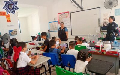 Policía Municipal de Tuxpan fortalece la prevención del delito en escuelas