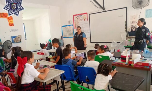 Policía Municipal de Tuxpan fortalece la prevención del delito en escuelas