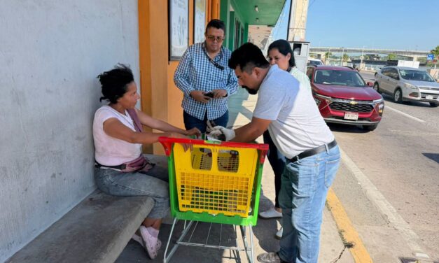 Rescatan a gatito en situación vulnerable en el centro de Tuxpan