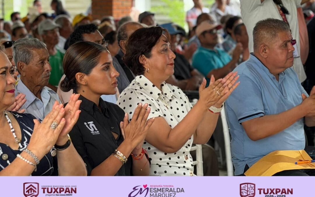 Regidora Esmeralda Márquez respalda entrega de apoyos para fortalecer la pesca y la acuacultura en Tuxpan