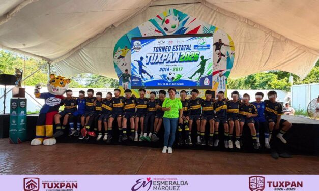 Regidora Esmeralda Márquez participa en la inauguración del Torneo Estatal Tuxpan 2026