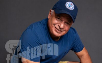 Muere pensionado mientras jugaba tenis en la Unidad Deportiva
