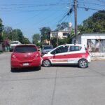 No es el mes del amor pero se dieron un «besito» en Santiago de la Peña