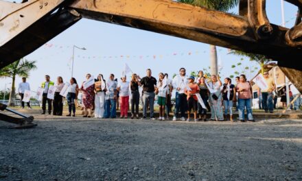 Arranca pavimentación de la calle Ribera del Pescador en La Mata, una de las obras más importantes del año