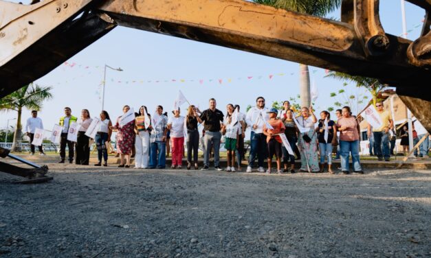 Arranca pavimentación de la calle Ribera del Pescador en La Mata, una de las obras más importantes del año