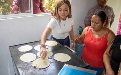 Capacitan a beneficiarias de proyectos productivos del DIF en operación de tortillerías