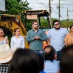 Gobierno de Tuxpan inicia pavimentación de calles en Santiago de la Peña