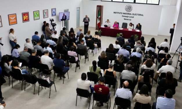 Las instituciones democráticas deben poner a disposición de la ciudadanía información clara, verificable, accesible y útil: INE Veracruz