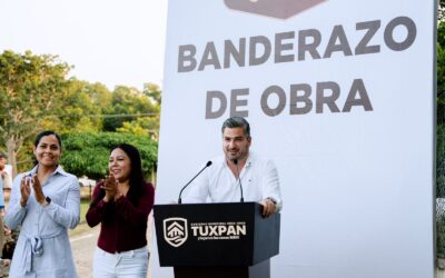 Llega obra al Km 18: 2 Km de guarniciones y banquetas en Praxedis Guerrero