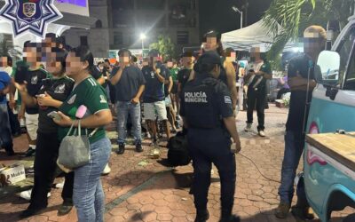 Policía Municipal garantizó la seguridad durante la transmisión del partido en la Plaza Cívica de Tuxpan