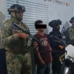 Recupera Policía Municipal de Tuxpan motocicleta con reporte de robo; hay un detenido