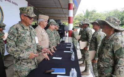 Marina realiza Ceremonia de Clausura de Cursos impartidos al personal naval en Tuxpan Veracruz