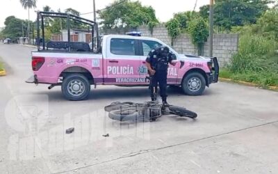 Motociclista resulta lesionado tras chocar contra una palmera en la Barra