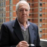 «En tiempos de crisis, la mejor inversión es el conocimiento, que permanece por el resto de la vida con quien lo adquiere» – Ricardo Soca