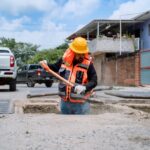 Continúa programa de limpieza manual de drenes