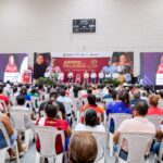 Daniel Cortina y Marisol Martínez acompañan a Rocío Nahle en entrega de apoyos que benefician a 971 tuxpeñas y tuxpeños