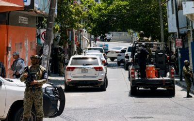 Ejecutan cateo durante operativo conjunto en el centro de Tuxpan