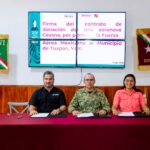 FUERZA AÉREA MEXICANA DONA A TUXPAN AERONAVE PARA HONRAR A FAUSTO VEGA SANTANDER
