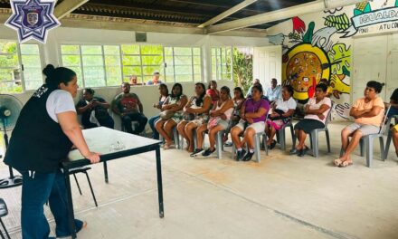 Policía Municipal lleva programa “Tu Comunidad Segura” a Cañada Rica