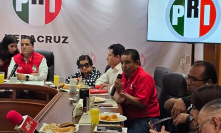 Adrián Tadeo se asoma para la diputación federal; PRI todavía no tiene candidato tuxpeño