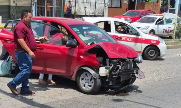 Marino queda inconsciente tras violento choque en Tuxpan