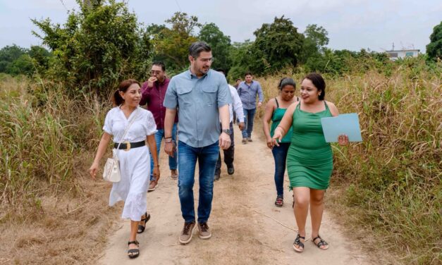 Daniel Cortina recorre Tampiquillo, Lindero y Comején