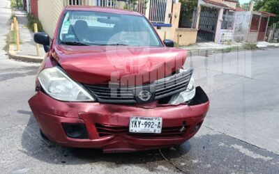 Choque en la colonia Anáhuac deja una persona lesionada