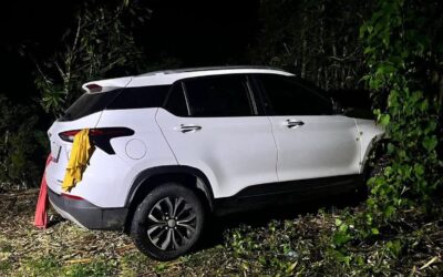Policías siguen las huellas y recuperan camioneta robada a una familia en la México–Tuxpan