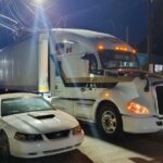 Tráiler revienta cables y dobla poste de la CFE en el centro de Tuxpan